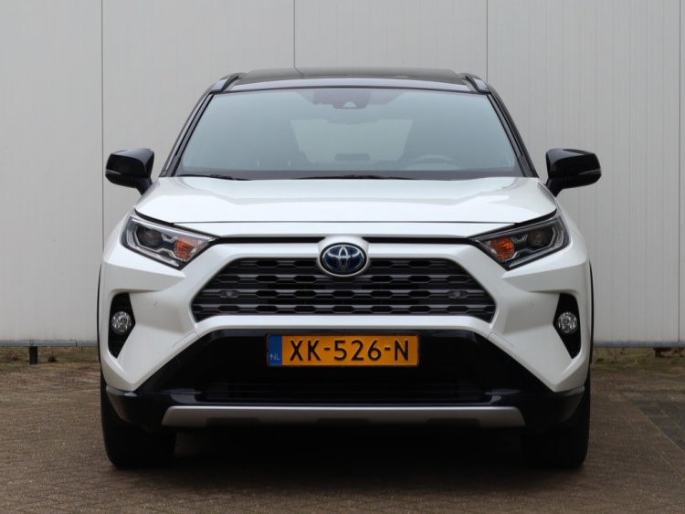 Toyota RAV4 2.5 Hybrid Bi-Tone | Panoramadak | JBL | Treeplanken
