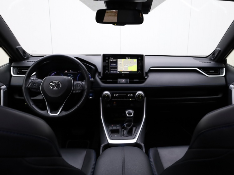 Toyota RAV4 2.5 Hybrid Bi-Tone | Panoramadak | JBL | Treeplanken