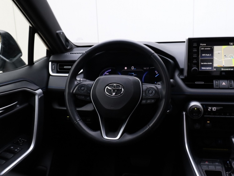 Toyota RAV4 2.5 Hybrid Bi-Tone | Panoramadak | JBL | Treeplanken