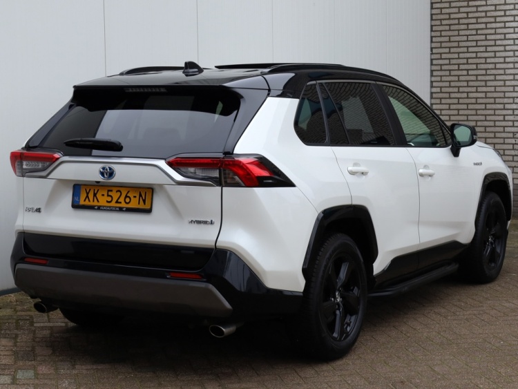Toyota RAV4 2.5 Hybrid Bi-Tone | Panoramadak | JBL | Treeplanken