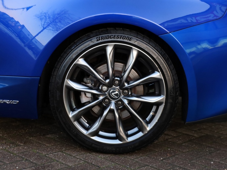 Lexus RC 300h F Sport Premium | Mark Levinson | Schuifdak | Stoelventilat