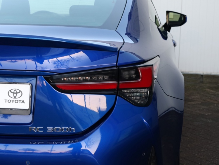 Lexus RC 300h F Sport Premium | Mark Levinson | Schuifdak | Stoelventilat
