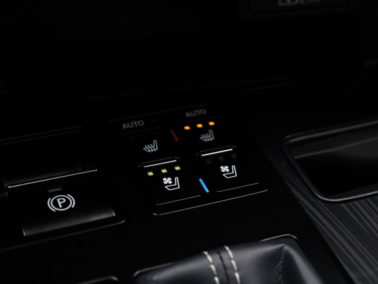 Lexus RX 450h AWD Executive Line | Schuifdak | Stoelventilatie | Carplay