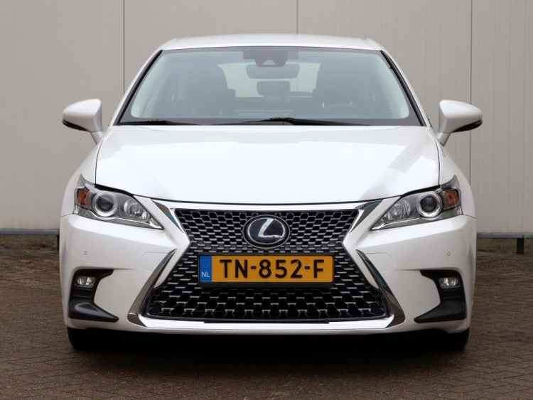 Lexus CT 200h Business Launch Edition | Premium Navi | Adaptive Cruise