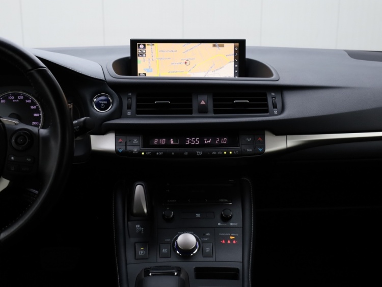 Lexus CT 200h Business Launch Edition | Premium Navi | Adaptive Cruise