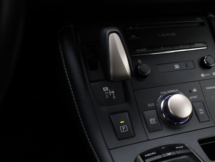 Lexus CT 200h Business Launch Edition | Premium Navi | Adaptive Cruise