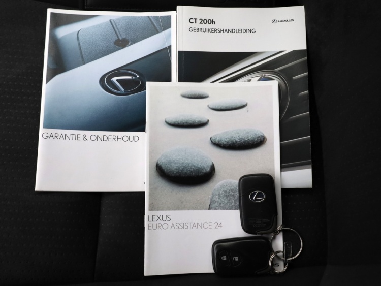 Lexus CT 200h Business Launch Edition | Premium Navi | Adaptive Cruise