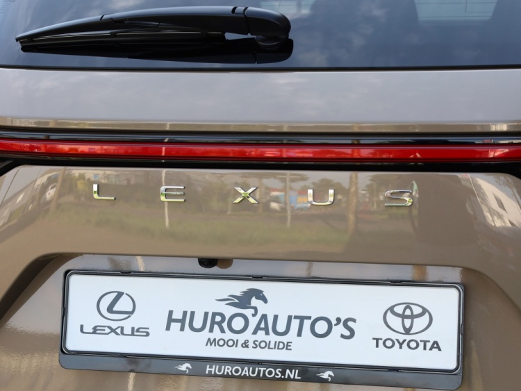 Lexus NX 450h+ AWD Overtrail | Panoramadak | 360 Camera | Trekhaak