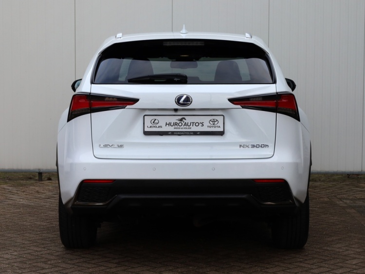 Lexus NX 300h AWD F Sport Line | Adaptive Cruise | El. Achterklep | LED