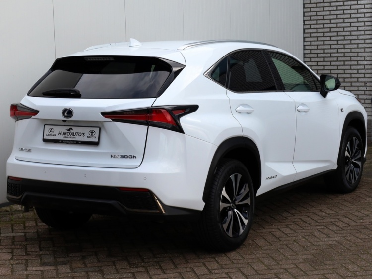 Lexus NX 300h AWD F Sport Line | Adaptive Cruise | El. Achterklep | LED