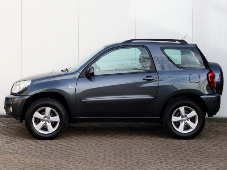 Toyota RAV4 1.8-16V VVT-i Luna