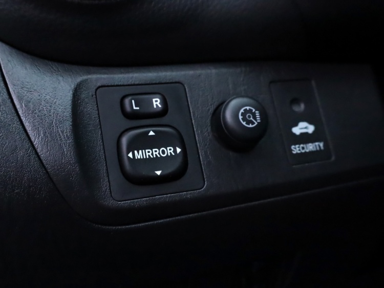 Toyota RAV4 1.8-16V VVT-i Luna