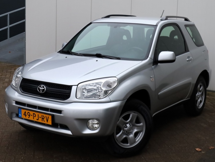 Toyota RAV4 1.8-16V VVT-i Luna