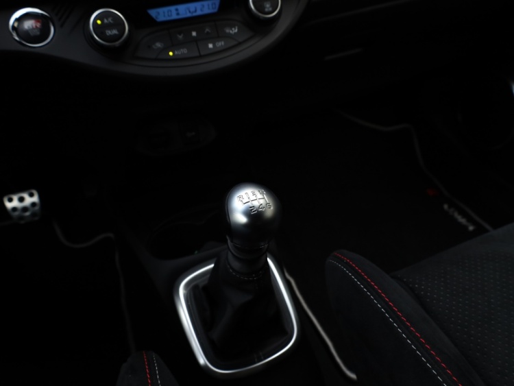 Toyota Yaris 1.8 GRMN | NL AUTO | 46/100