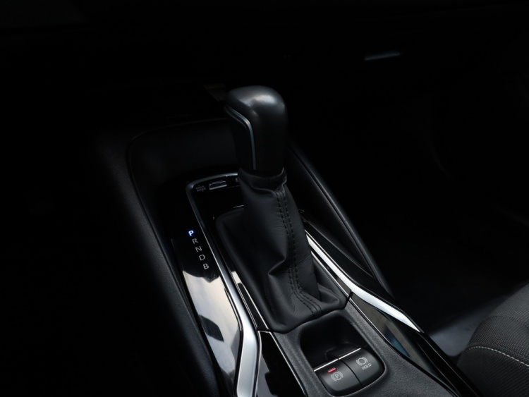 Toyota Corolla Touring Sports 1.8 Hybrid Business | Navigatie | Camera | Climate Control