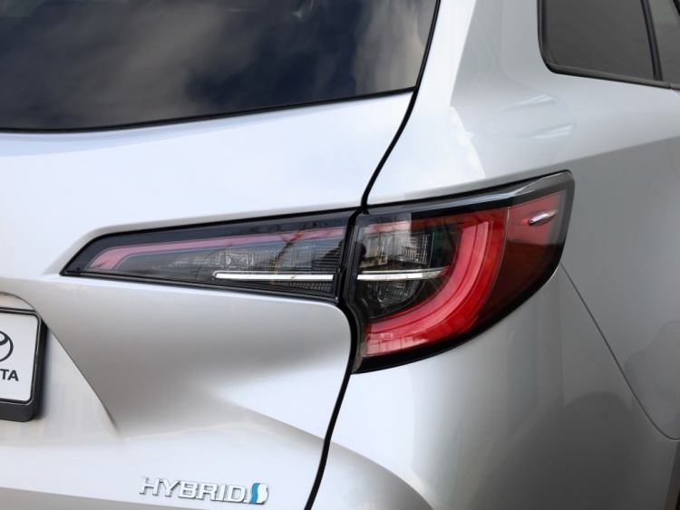 Toyota Corolla Touring Sports 1.8 Hybrid Business | Navigatie | Camera | Climate Control