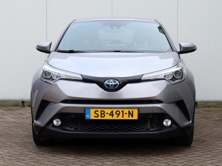 Toyota C-HR 1.8 Hybrid Dynamic | Stoelverwarming | Navigatie | Parkeersensor