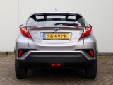 Toyota C-HR 1.8 Hybrid Dynamic | Stoelverwarming | Navigatie | Parkeersensor