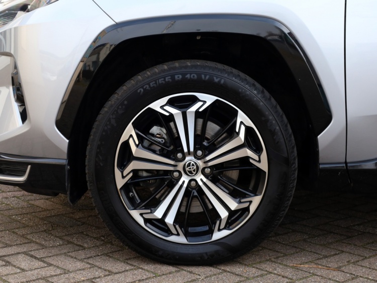 Toyota RAV4 2.5 Plugin Hybrid Bi-Tone+ | Panoramadak | JBL | Stoelventilatie