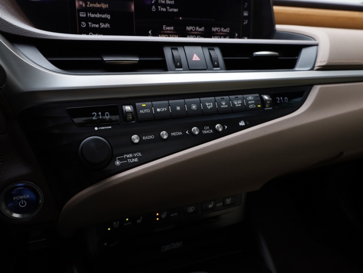 Lexus ES 300h President Line | Mark Levinson | Stoelventilatie | 360 Came