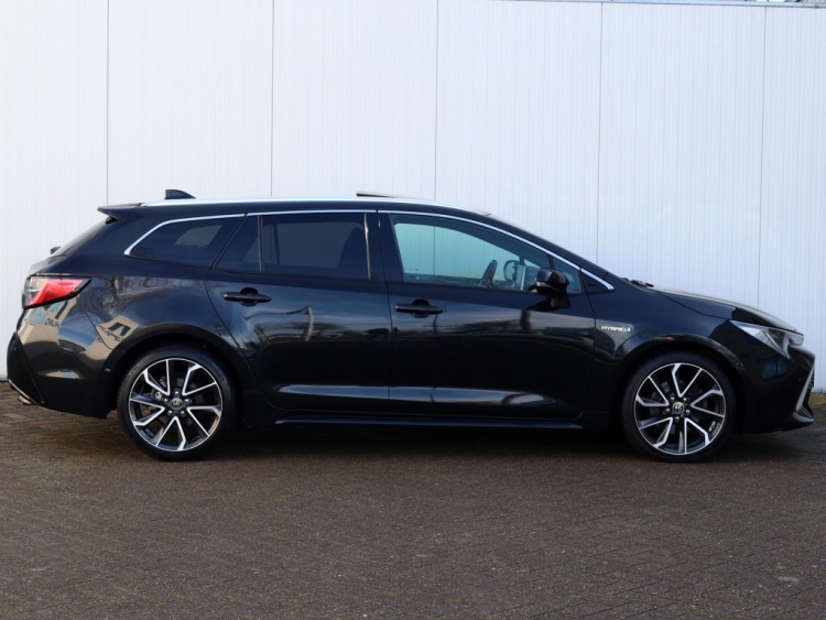 Toyota Corolla Touring Sports 2.0 Hybrid Premium | Panoramadak | Leder | JBL Audio