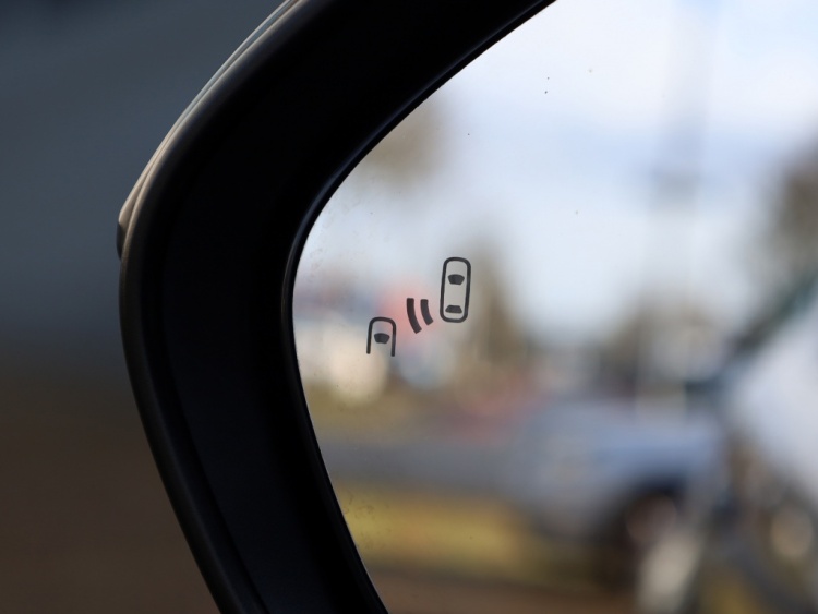 Toyota Corolla Touring Sports 2.0 Hybrid Premium | Panoramadak | Leder | JBL Audio