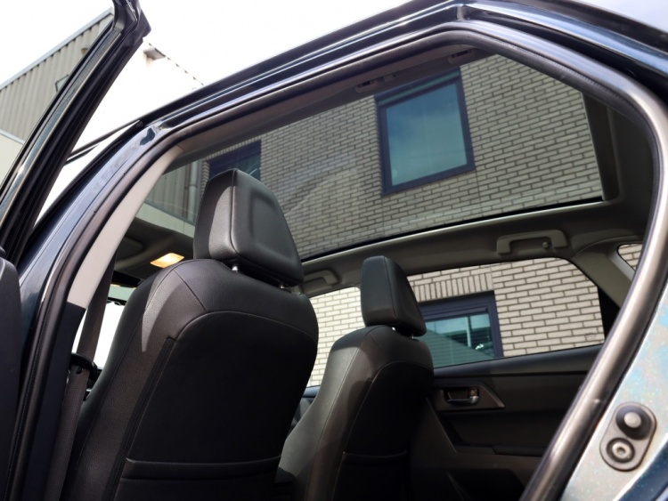 Toyota Auris 1.8 Hybrid Executive | Panoramadak | Half leder | Full Led