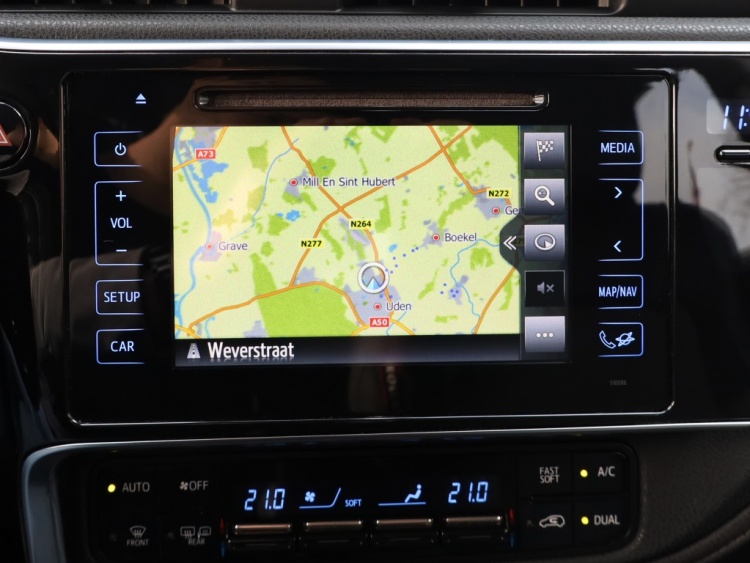 Toyota Auris 1.8 Hybrid Executive | Panoramadak | Half leder | Full Led