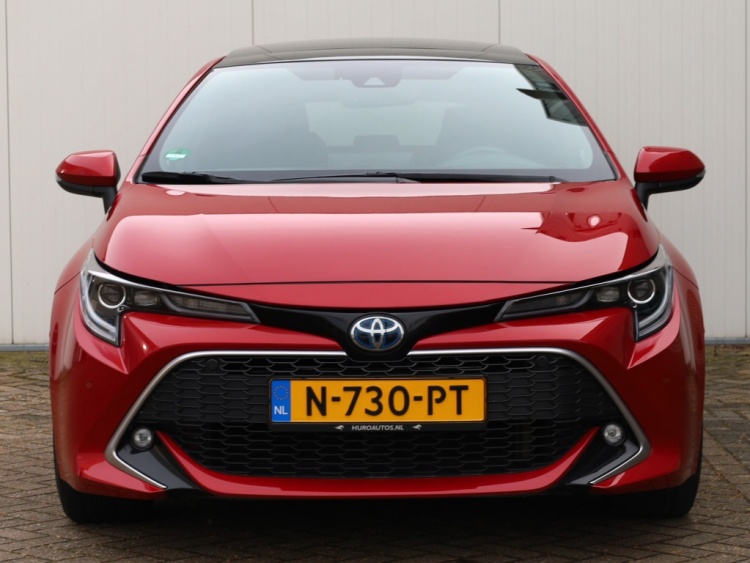 Toyota Corolla 2.0 Hybrid Executive | Panoramadak | Leder/Alcantara | JBL