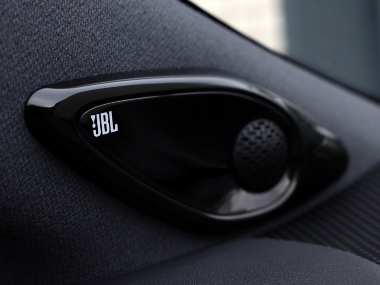 Toyota Corolla 2.0 Hybrid Executive | Panoramadak | Leder/Alcantara | JBL