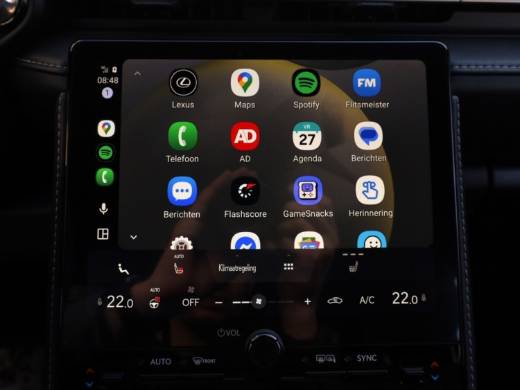 Lexus LBX Relax AWD | Mark Levinson | Head-up | Park Assist