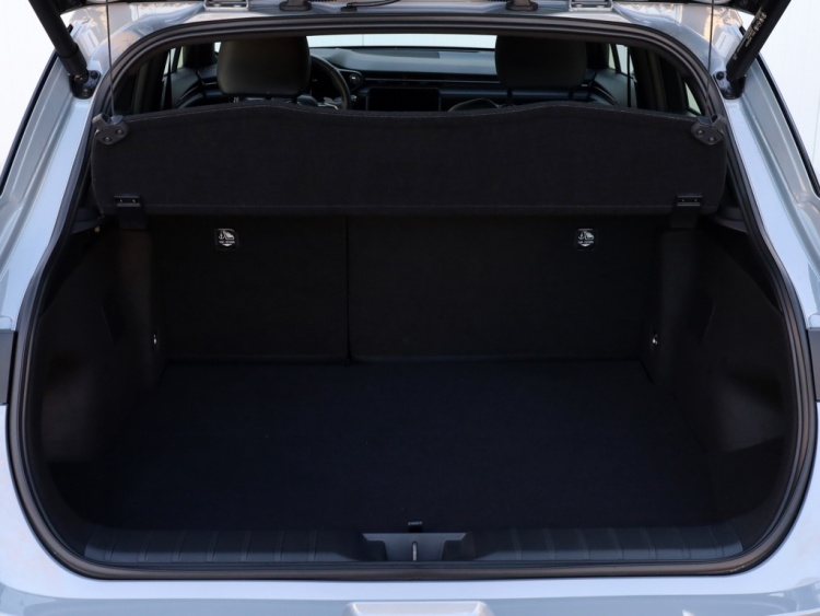 Lexus LBX Relax AWD | Mark Levinson | Head-up | Park Assist