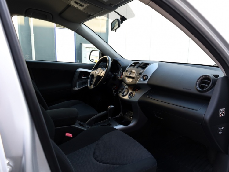 Toyota RAV4 2.0 VVTi Linea Sol | Automaat | Clima | Cruise