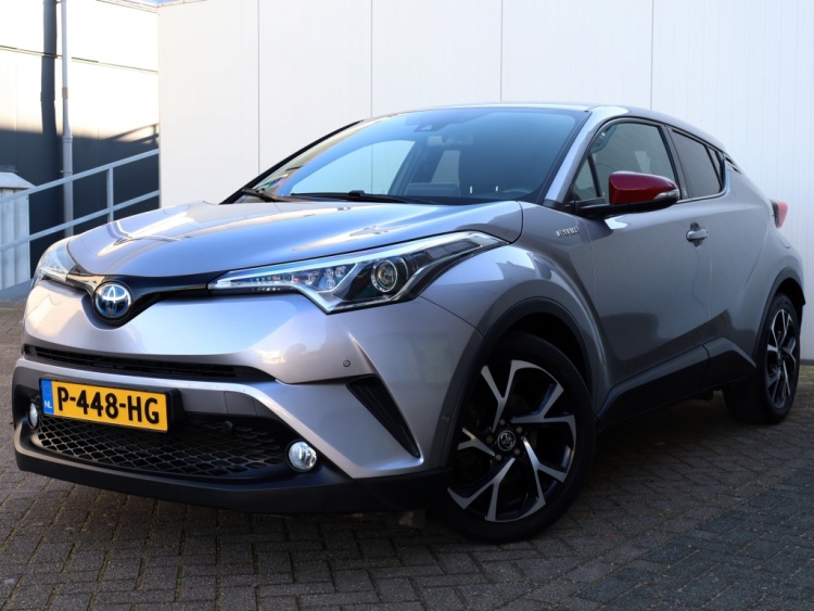 Toyota C-HR 1.8 Hybrid Dynamic | Park-Assist | Dodehoek | Stuurwielverwarmin