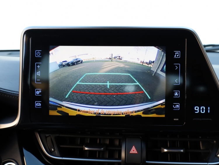 Toyota C-HR 1.8 Hybrid Dynamic | Park-Assist | Dodehoek | Stuurwielverwarmin