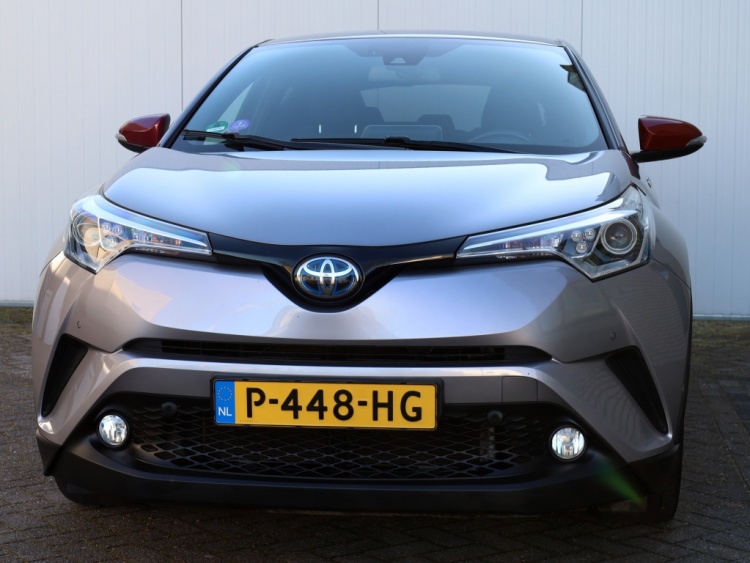Toyota C-HR 1.8 Hybrid Dynamic | Park-Assist | Dodehoek | Stuurwielverwarmin