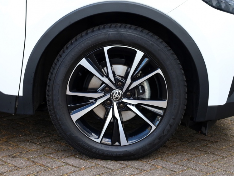 Toyota C-HR 2.0 Hybrid 200 Dynamic | Stuurverwarming | Trekhaak | El. Achter