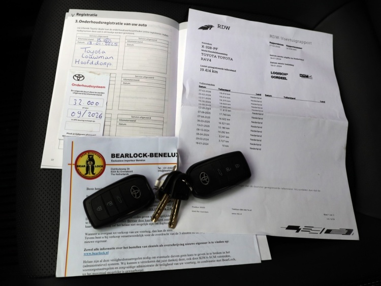 Toyota RAV4 2.5 Hybrid AWD Executive Premium | Bearlock | JBL | Trekhaak