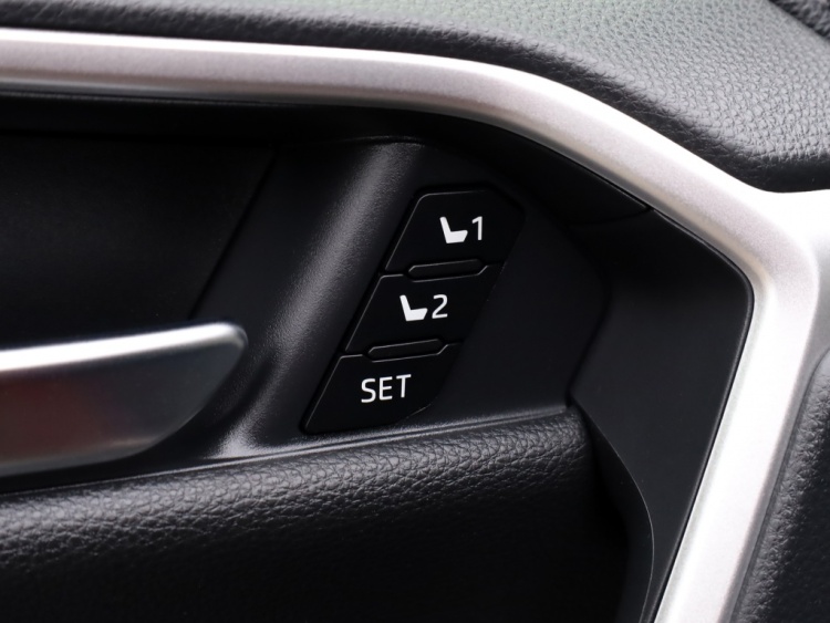 Toyota RAV4 2.5 Hybrid AWD Executive Premium | Bearlock | JBL | Trekhaak