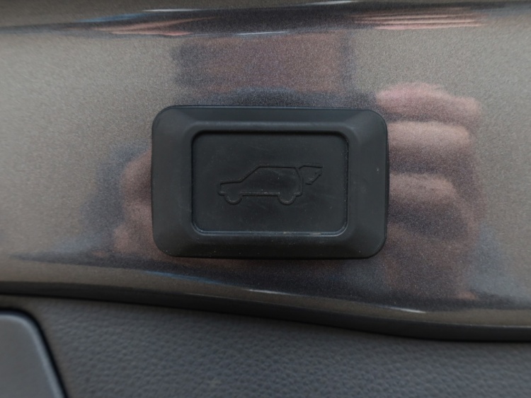 Toyota RAV4 2.5 Hybrid Executive | 360 Camera | JBL Audio | Trekhaak