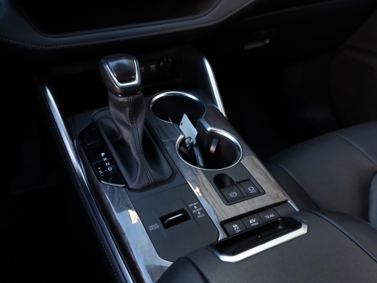 Toyota highlander 2.5 AWD Hybrid Executive | JBL | Leder | Stoelverwarming