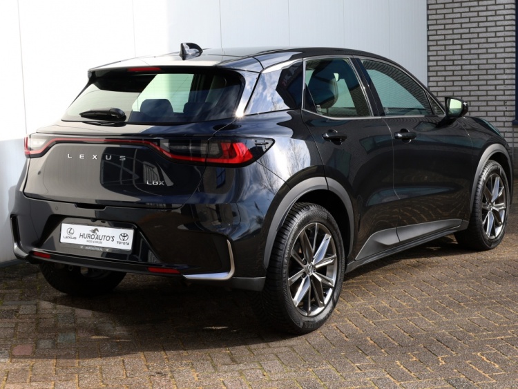 Lexus LBX Relax 2WD | Leder | Memory Seat | Trekhaak