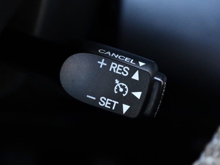 Toyota RAV4 2.0 VVTi 4WD Executive Business | Leder/Alcantara | Trekhaak