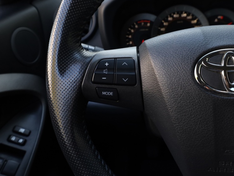 Toyota RAV4 2.0 VVTi Dynamic 4WD | 2000 kg trekgewicht | Clima | Trekhaak