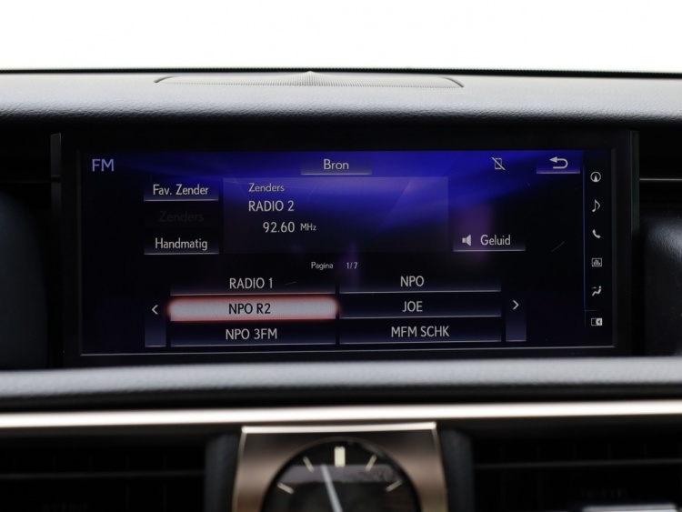 Lexus IS 300h Hybrid Luxury Line | Mark Levinson | Stoelventilatie | Schu