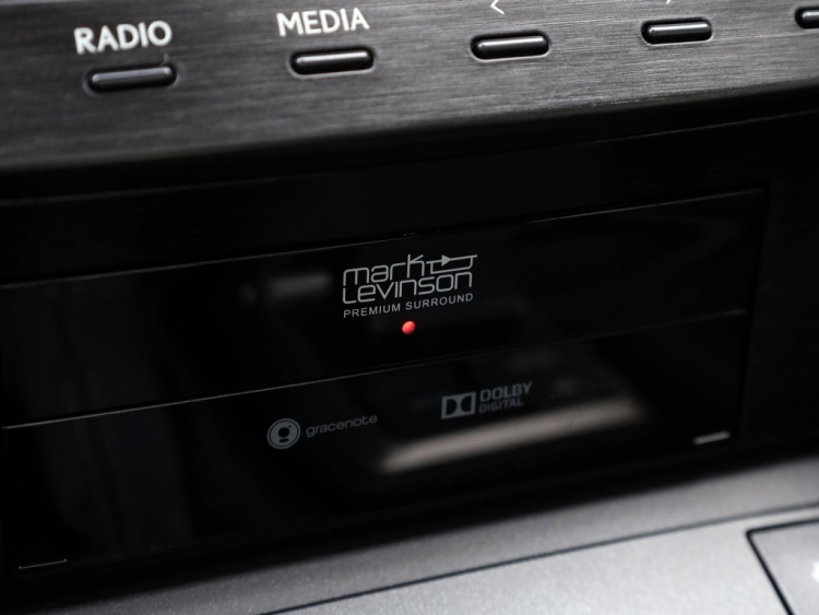 Lexus IS 300h Hybrid Luxury Line | Mark Levinson | Stoelventilatie | Schu