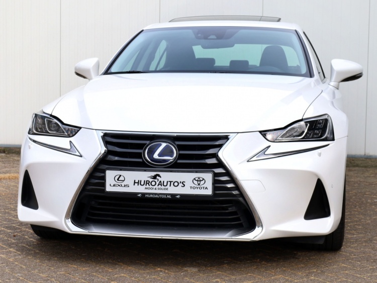 Lexus IS 300h Hybrid Luxury Line | Mark Levinson | Stoelventilatie | Schu