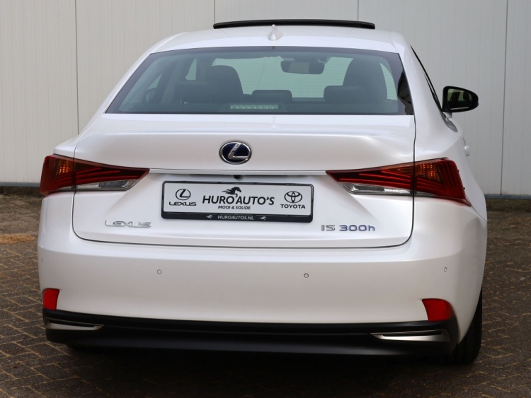 Lexus IS 300h Hybrid Luxury Line | Mark Levinson | Stoelventilatie | Schu