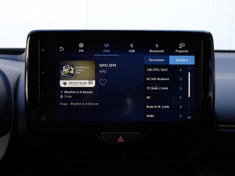 Toyota Yaris Cross 1.5 Hybrid Adventure | Head-Up | Half Leder | Dodehoek