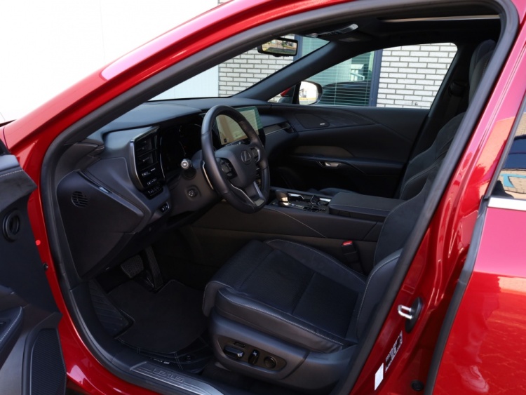 Lexus RX 350h President Line | Mark Levinson | Panoramadak | Park-Assist